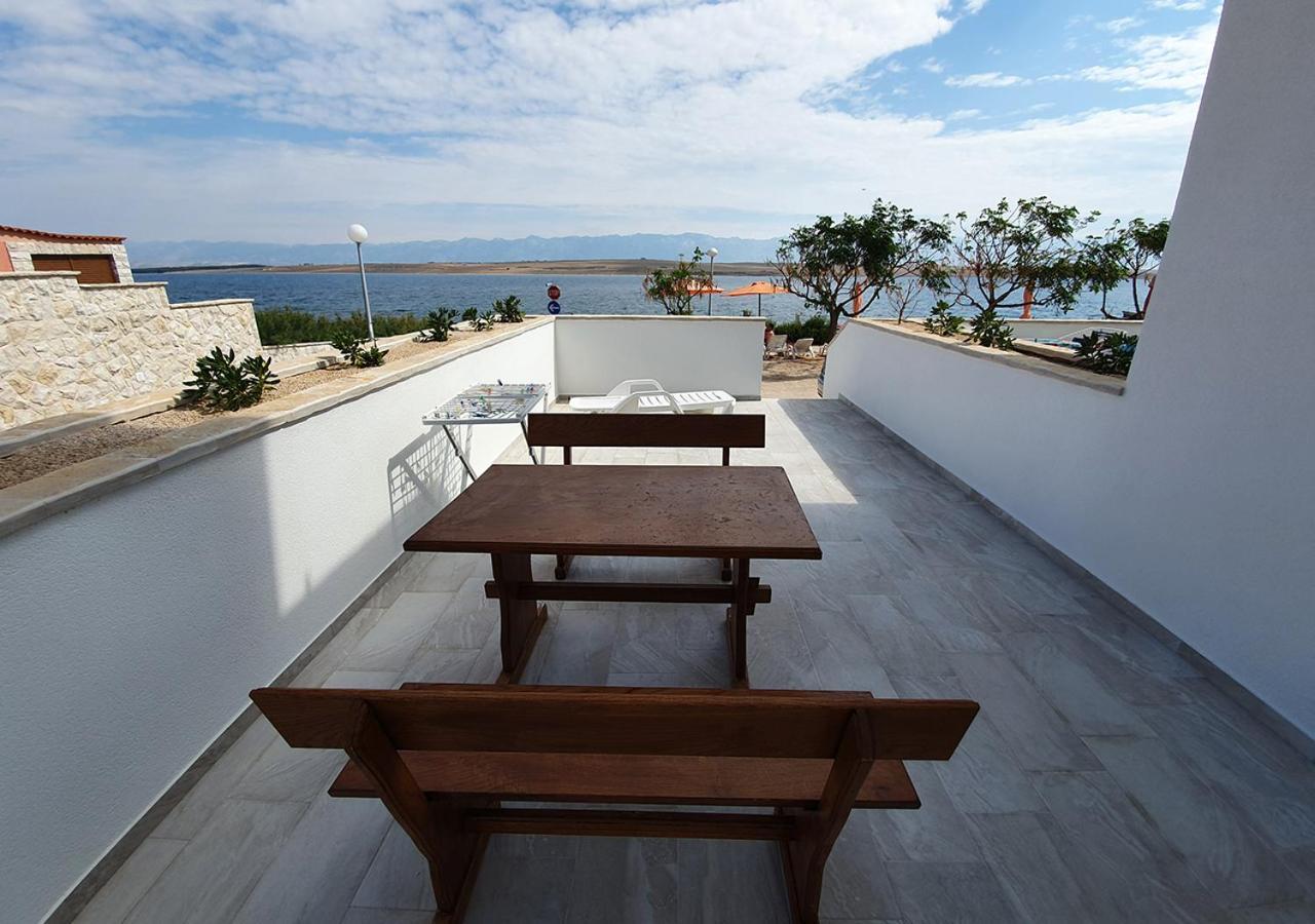 Villa Ivanovic Vir Exterior foto
