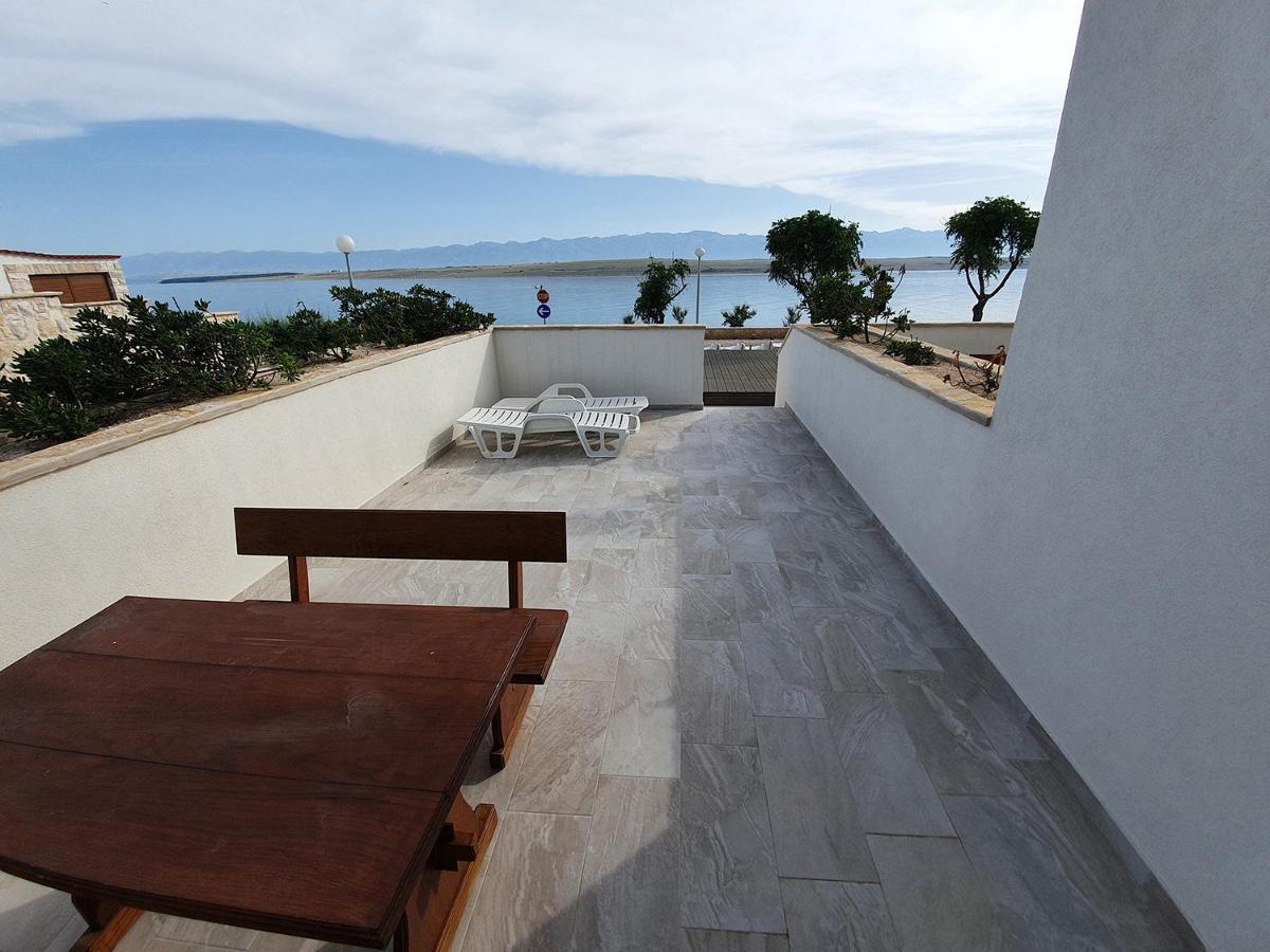 Villa Ivanovic Vir Exterior foto