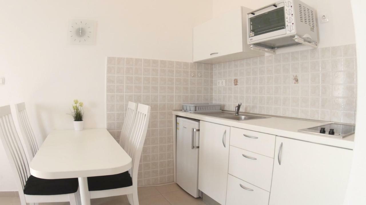 Villa Ivanovic Vir Exterior foto